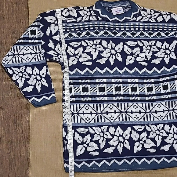 Vintage Fair  Isle Floral Sweater J. J. Poole - Blue and White Size M/L - Picture 6 of 6